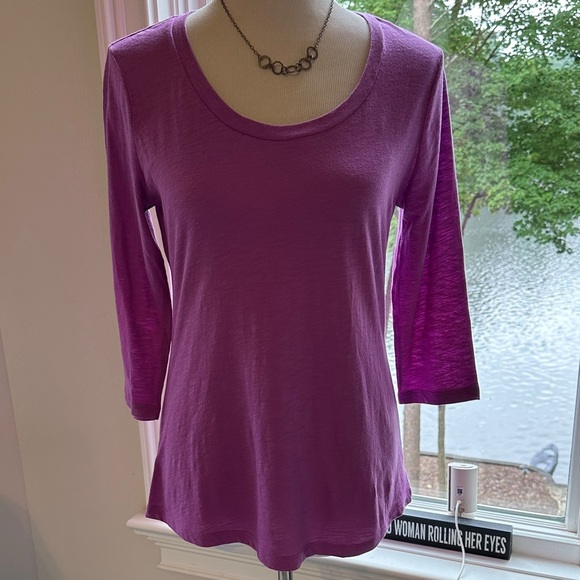 GAP 3/4 Sleeve Scoopneck Tee, 100% cotton, Medium, Like New - Picture 1 of 6